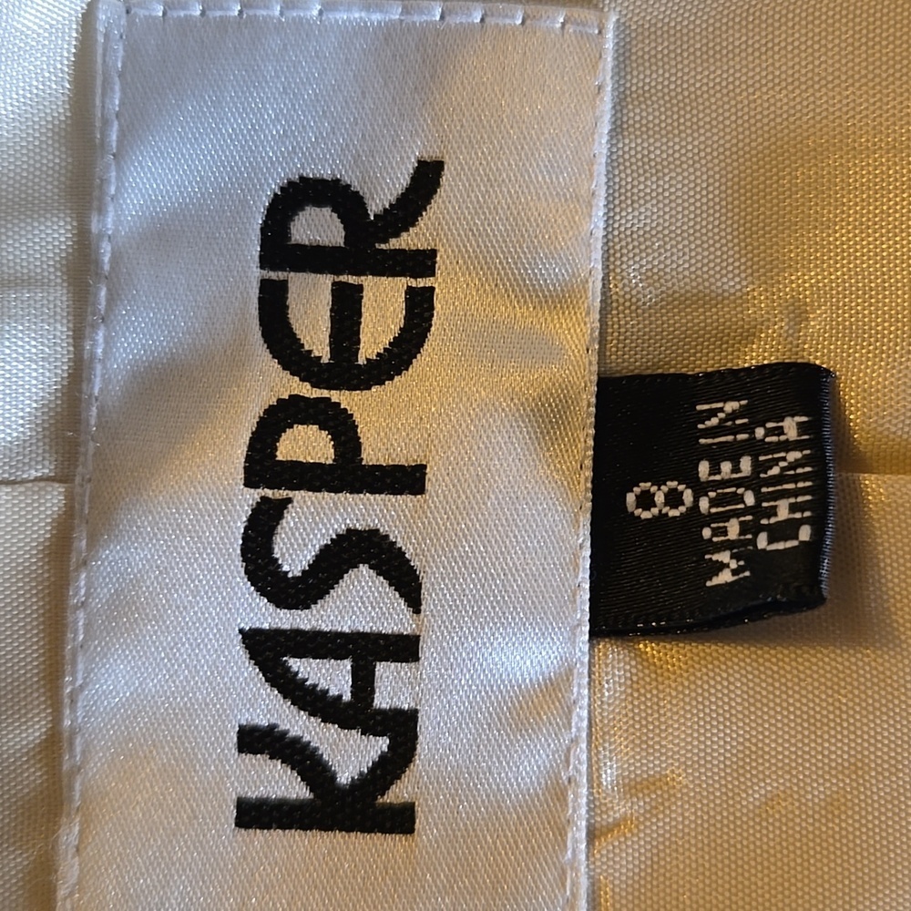 Kasper-Sand colored textured Blazer Size 8. NWT. - Picture 11 of 11